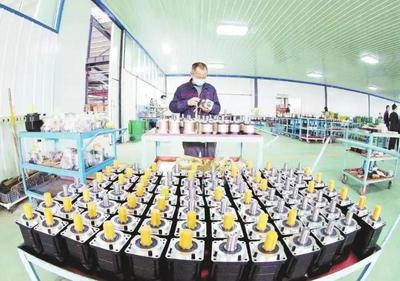 智造領(lǐng)航，創(chuàng)新驅(qū)動 黃岡高新企業(yè)以自動化與機(jī)械傳動技術(shù)閃耀《新聞聯(lián)播》頭條